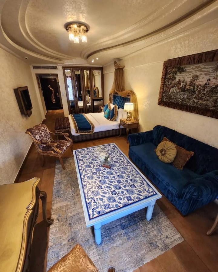 Q Hotel Beirut Esterno foto