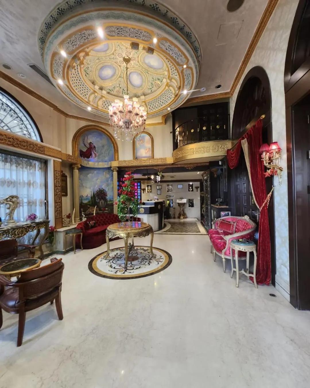 Q Hotel Beirut Esterno foto