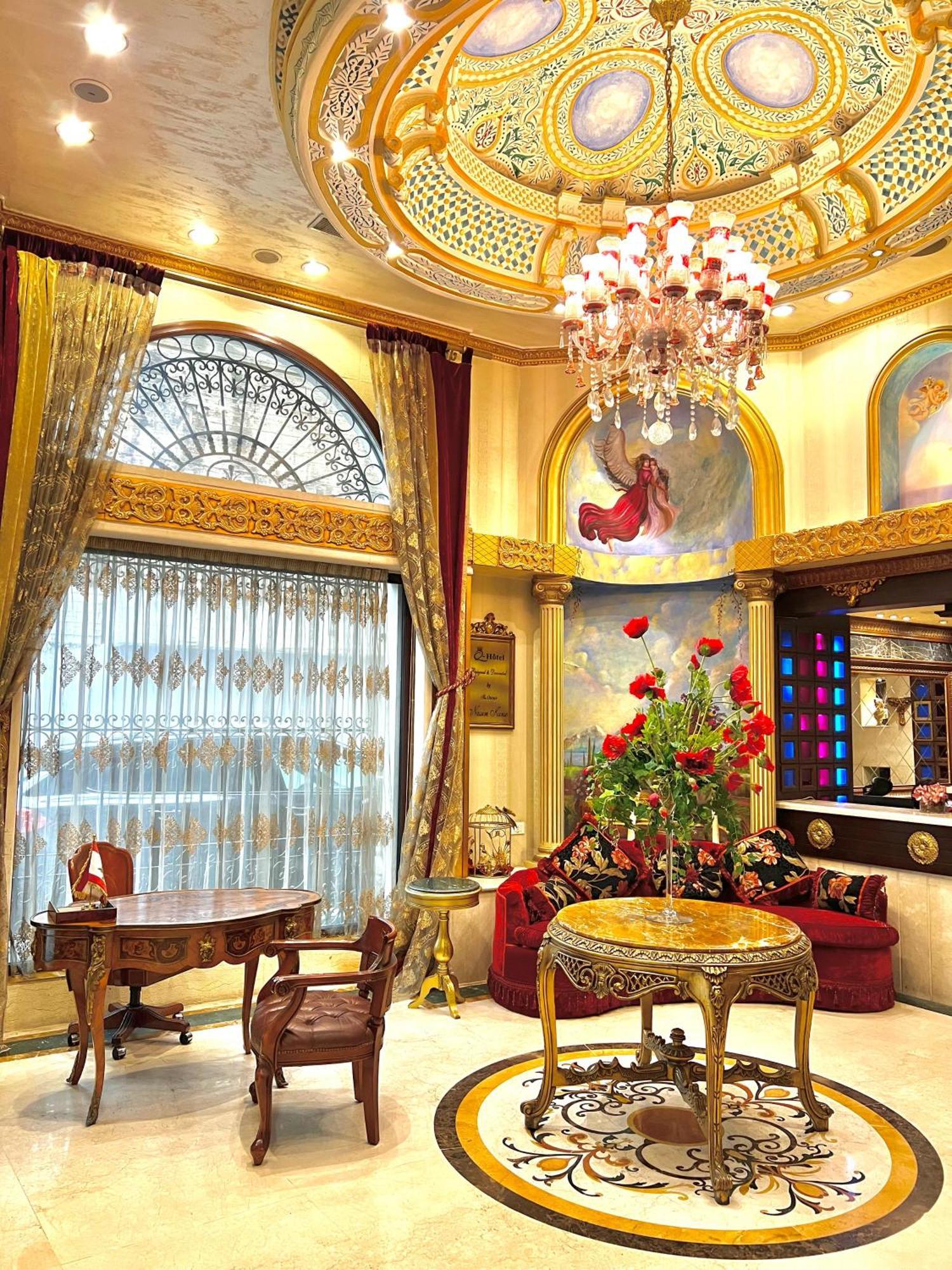 Q Hotel Beirut Esterno foto