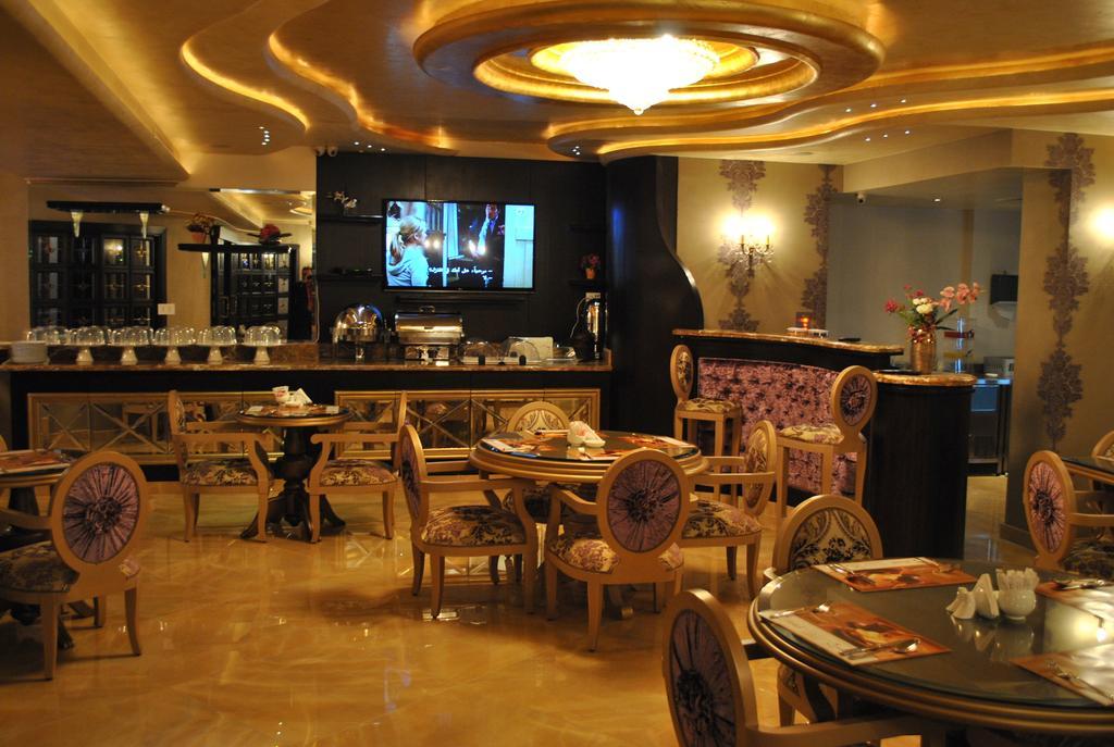 Q Hotel Beirut Esterno foto